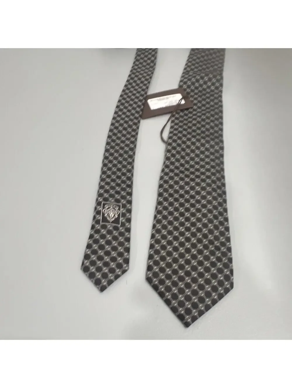 NEW WITH TAGS Gucci Men's Black & Gray Logo Argyle Silk Tie $249 - Picture 9 of 9